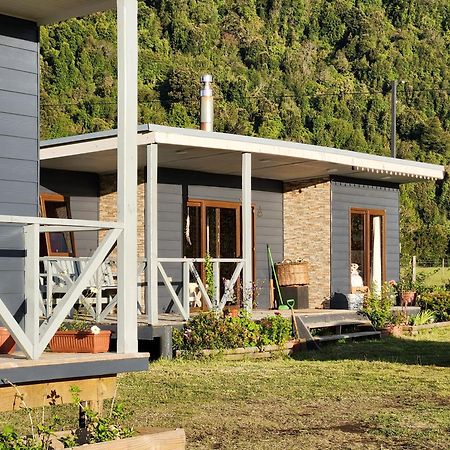 Cabanas Parque Chaqueihua Hornopiren Ngoại thất bức ảnh
